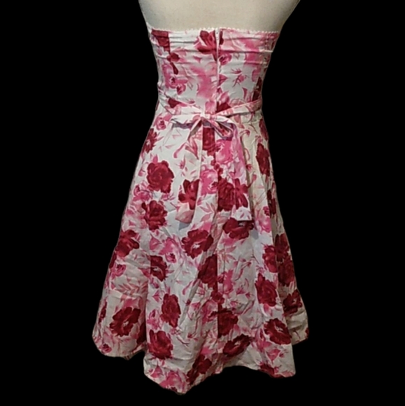 4/$20 MUST BUNDLE! Ruby Rox White Strapless Floral Midi Dress Size 3 - Picture 2 of 7